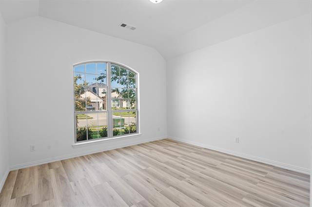 Foto del edificio - 503 Upper Falls Ln