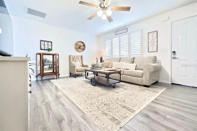 Foto del edificio - 6500 SW 60th Ave