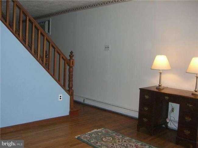 Building Photo - 4737 Smick St