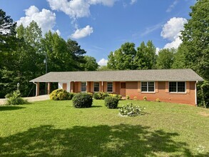 Building Photo - 4469 GA-42