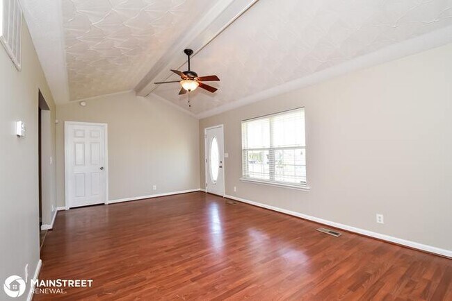 Foto del edificio - 173 Fern Way, Mount Washington, KY 40047