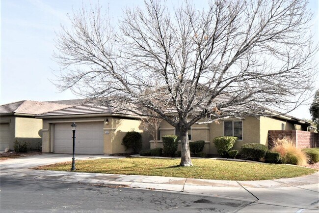 Foto del edificio - 3878 Greenfield Lakes St