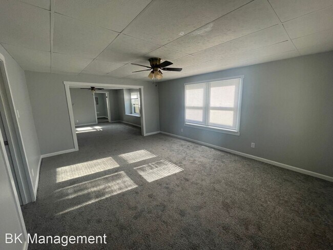 Building Photo - 2 br, 1 bath House - 2322 S Mulberry Street