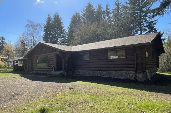 Building Photo - Country Living 3 Bedroom 2 Bath Newberg OR 97132