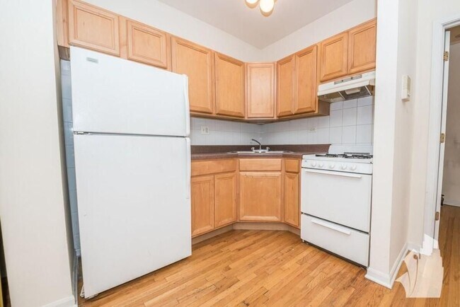 Foto del edificio - 914 W Dakin St