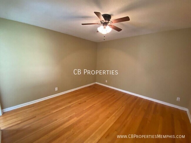 Building Photo - 632 Whitesboro Ave