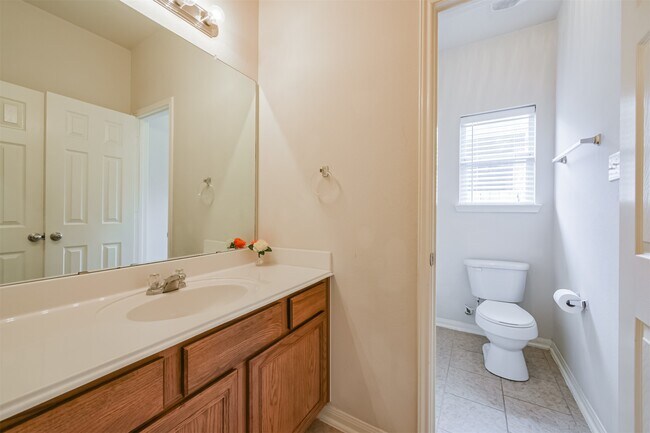 Foto del edificio - 4822 Chase Stone Dr