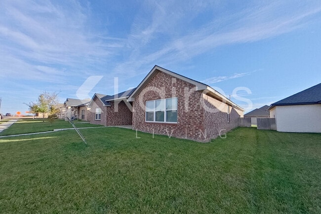 Building Photo - 2803 Bismarck Ave