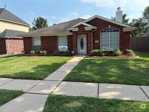 Building Photo - 15323 Geral Ln