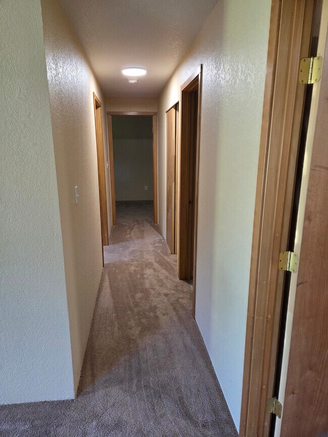 Sala - 25119 237th Ct Se