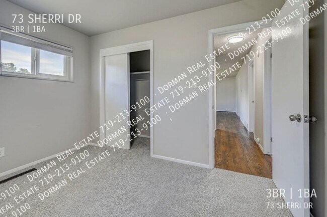 Building Photo - 3 Bedroom in cul de sac