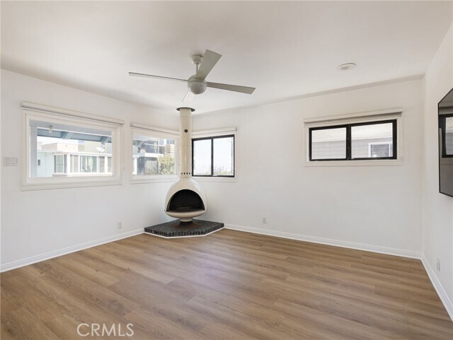 Building Photo - 468 27th St