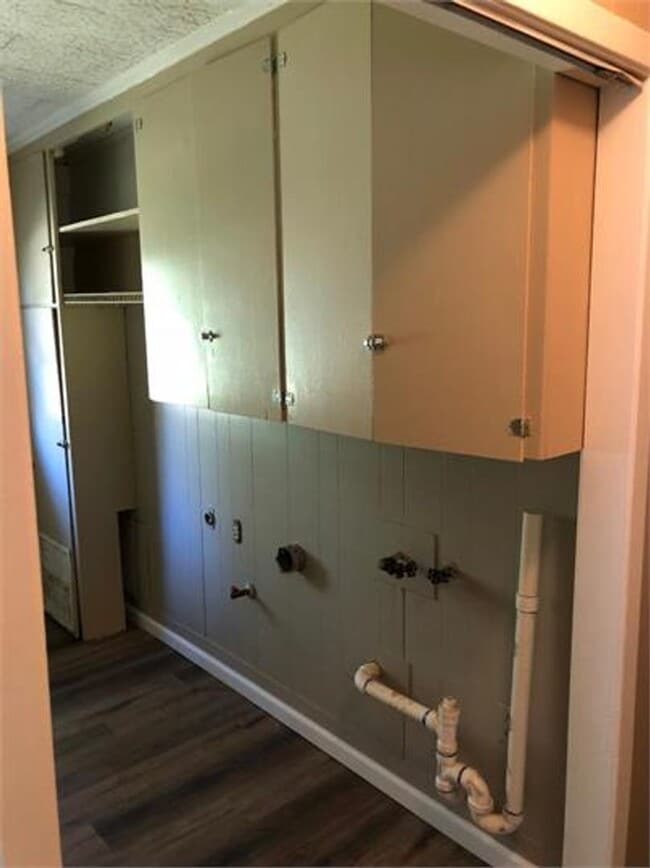 Building Photo - 3-bedroom, 2-bathroom home in Houma