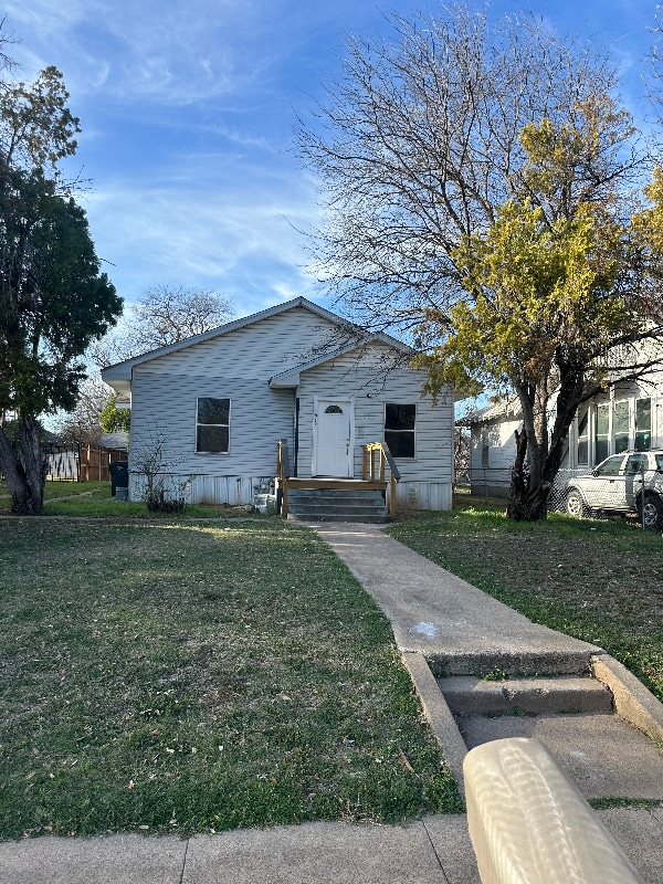 Building Photo - 1917 Mitchell Ave