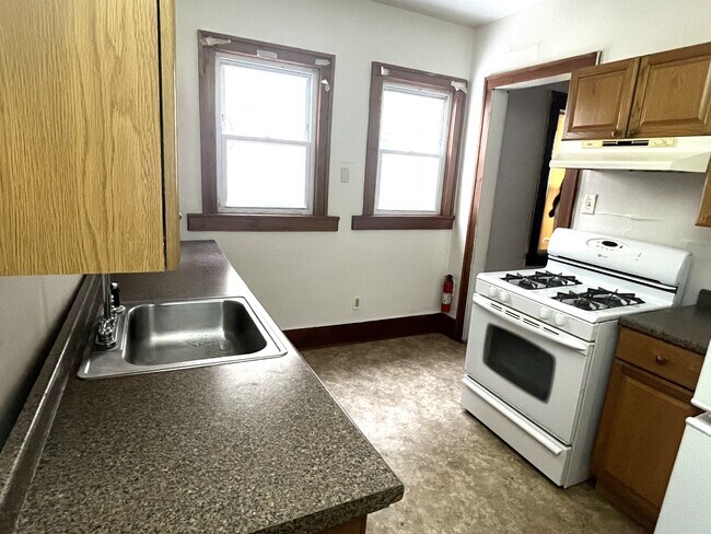 Foto del edificio - 1318 W 11th St