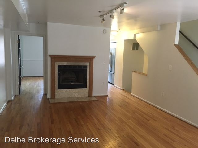 Building Photo - 737 3rd St SW