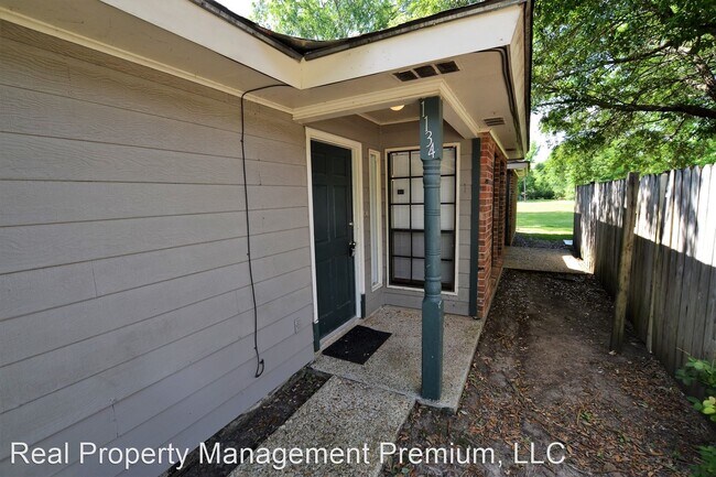 Foto del edificio - 3 br, 2 bath House - 1134 Willow Creek Dr