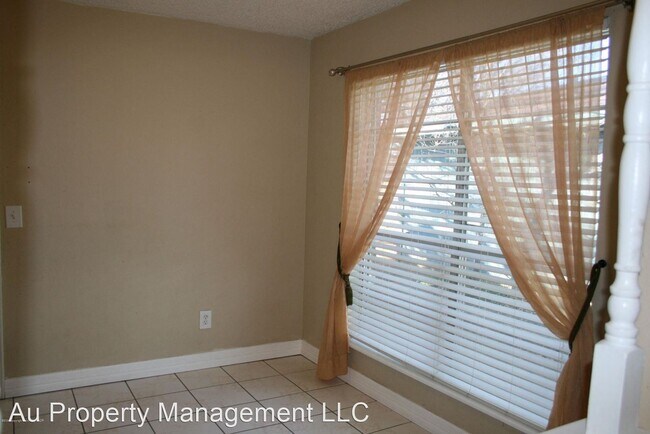 Building Photo - 3 br, 2 bath House - 1309 BELL ST
