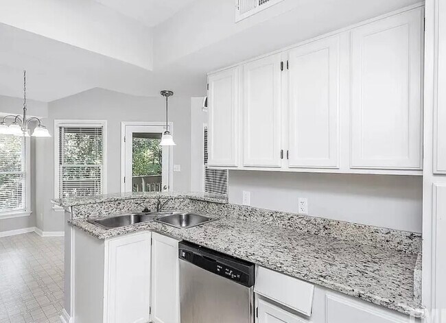 Foto del edificio - 109 Killam Ct