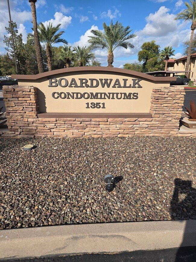 p203 - p203 Apartment