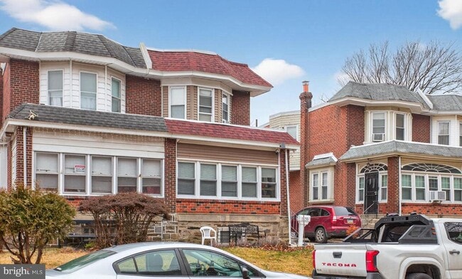 Photo - 1120 Haworth St House