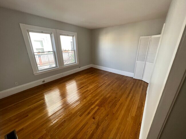 Building Photo - 204 Neponset Ave