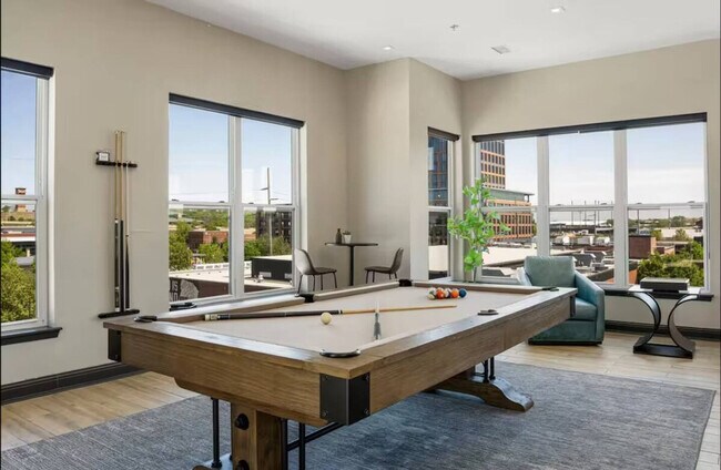 Foto del edificio - 112 N Boston Ave