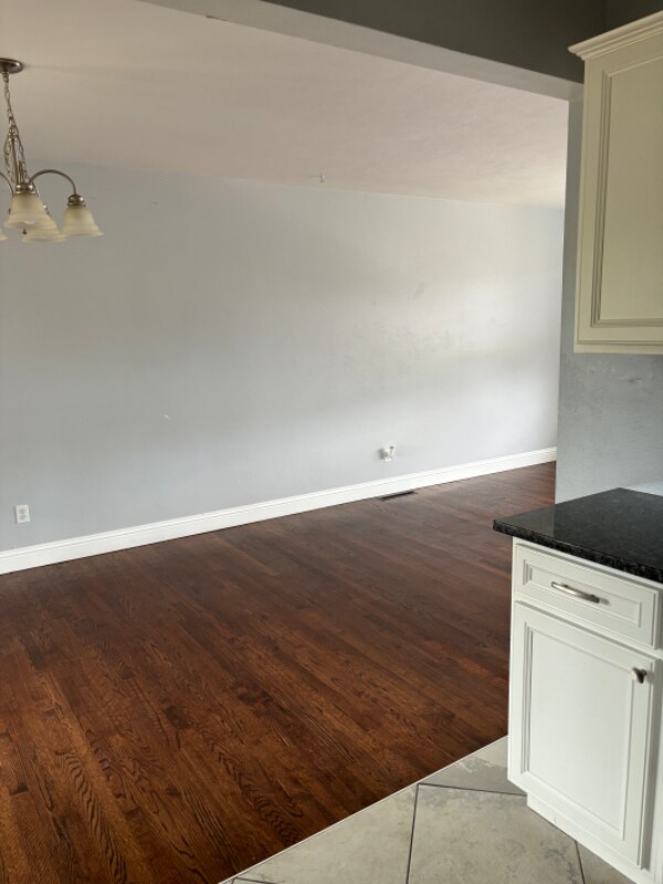 Building Photo - 662 Bridger Dr