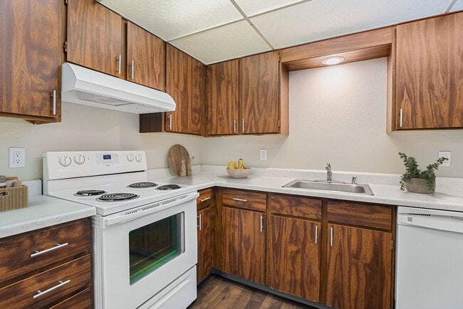 2x1 - Cocina - The Lakes Apartments