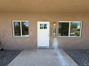 Building Photo - 1518 E Hedrick Dr