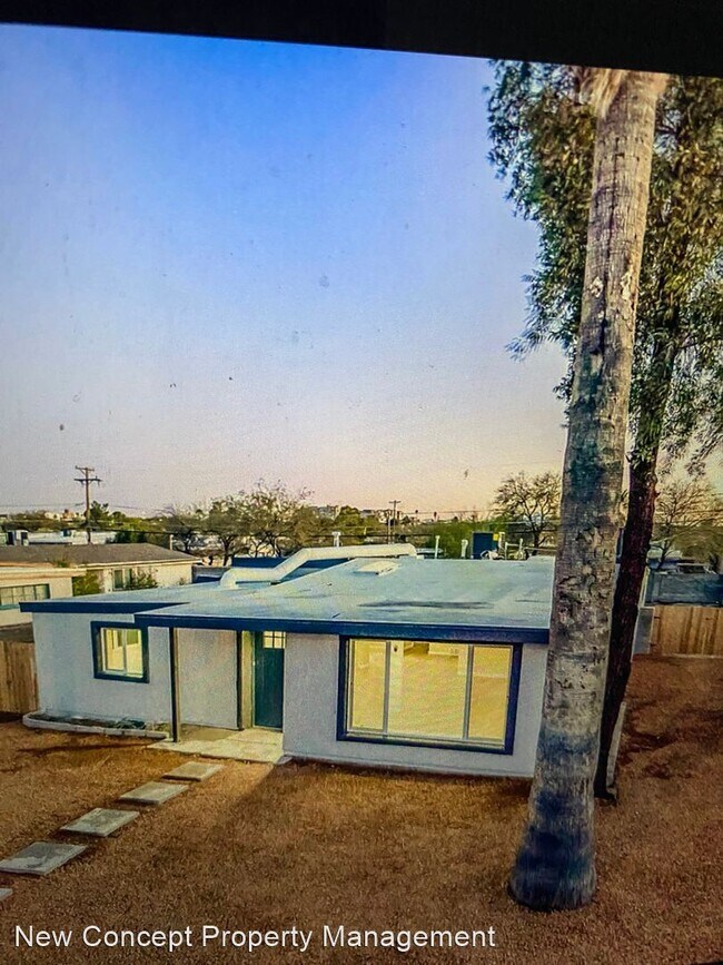 Building Photo - 4 br, 2 bath House - 436 E Seneca St
