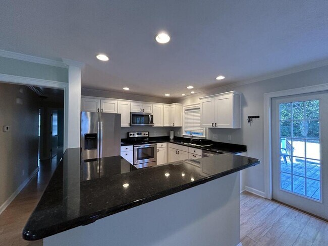 Foto del edificio - 5606 N Kings Hwy
