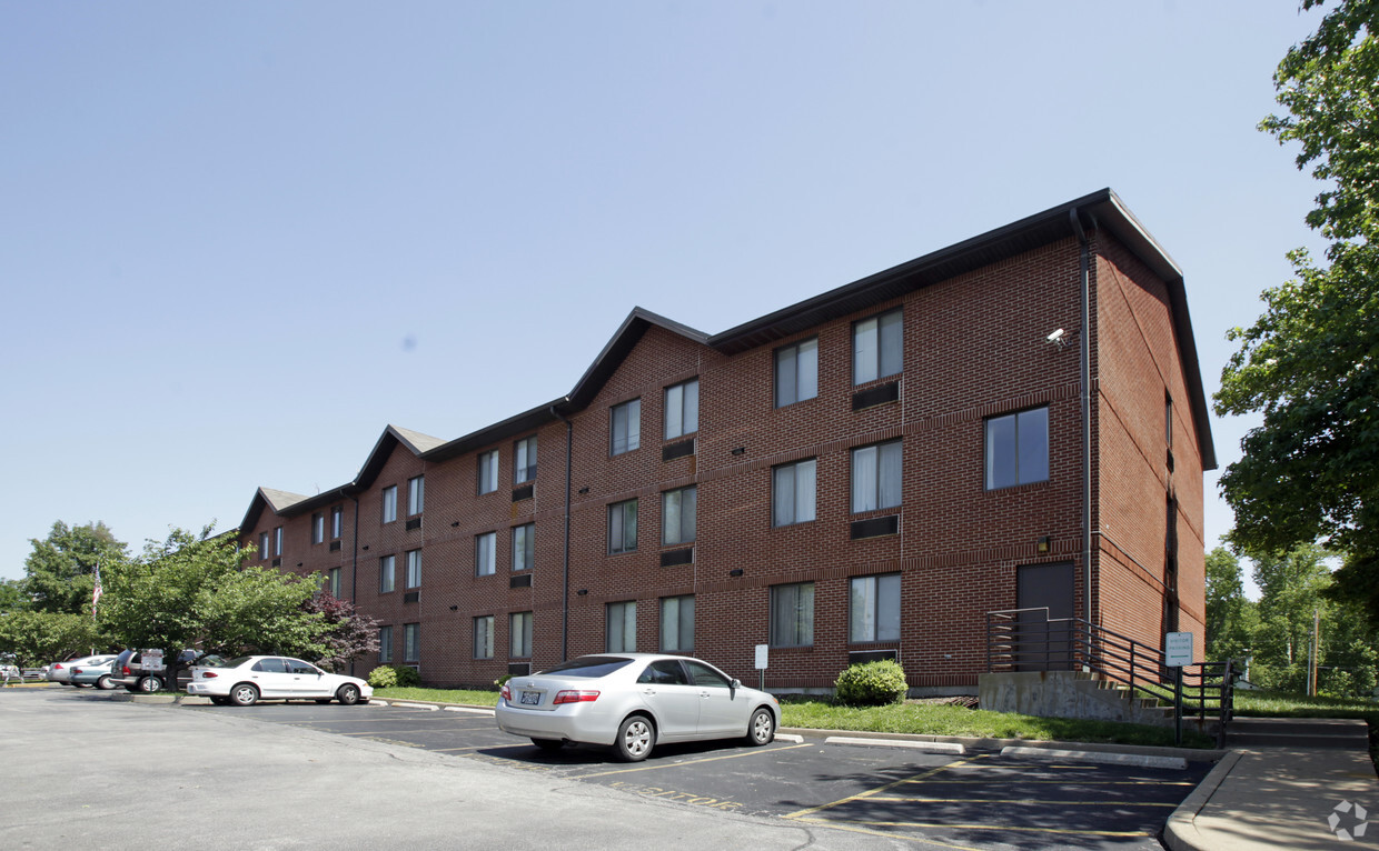 St. John Neumann Apartments - Apartments in Jennings, MO | Apartments.com