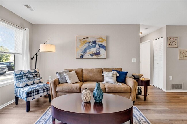 Foto del edificio - The Orion