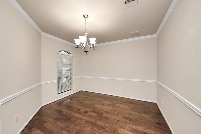 Building Photo - 5038 Gold Haven Dr