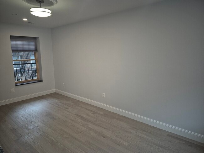 Foto del edificio - 209 Endicott St