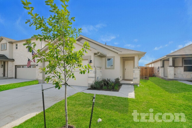 Building Photo - 5121 Sidesaddle Dr