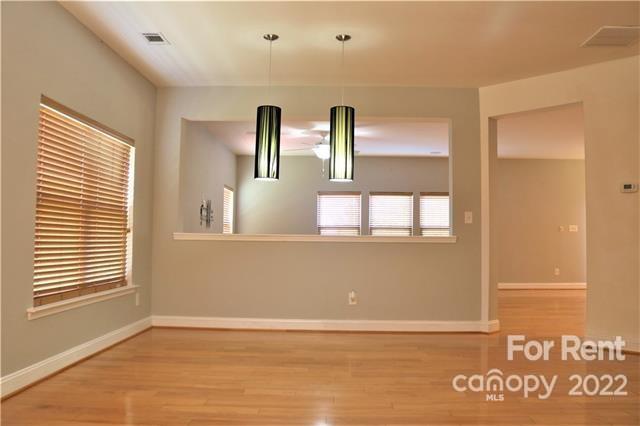 Foto del edificio - 12822 Cumberland Cove Dr