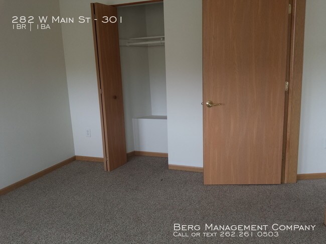Building Photo - One Bed One Bath