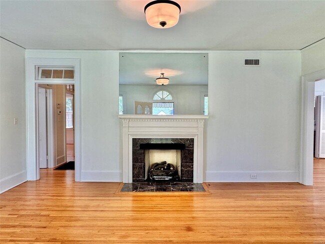 Foto del edificio - 3417 Wellington Rd
