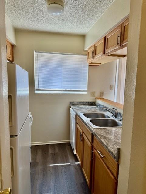 Foto del edificio - 2803 Parker Ln