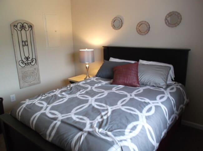 Building Photo - Riverstone Apartments