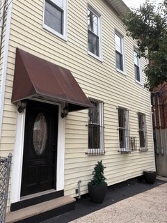 Building Photo - 312 70th St