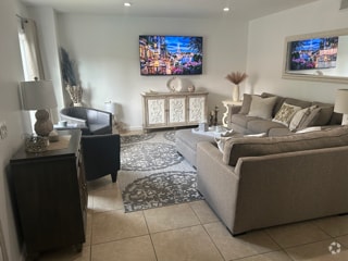 Building Photo - 73415 Shadow Mountain Dr