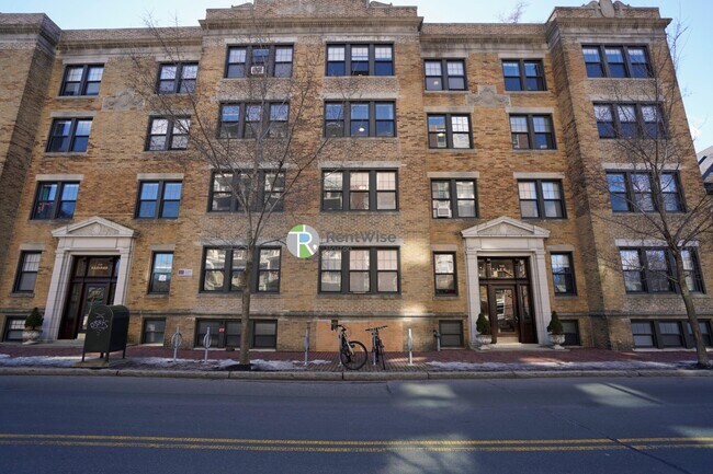 Foto del edificio - 292 Harvard St