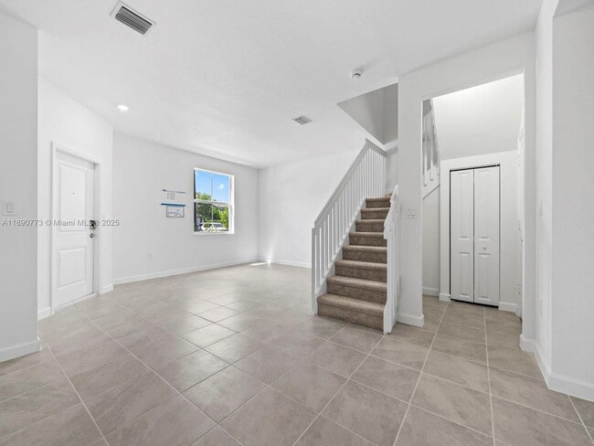 Foto del edificio - 1525 SE 27th Rd