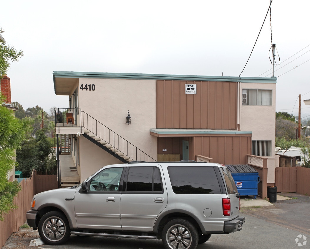 Building Photo - 4410 Temecula St