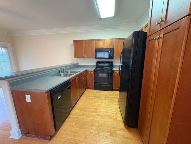 Building Photo - 179 Magnolia Bluff Dr