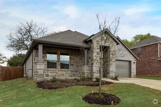 Building Photo - 208 Briarwood Ln