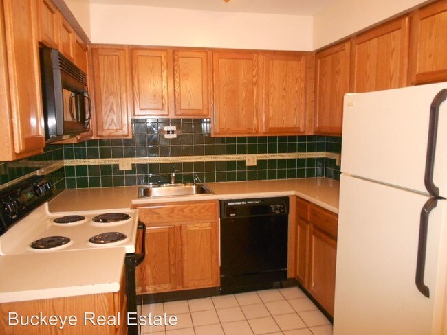 Building Photo - 292 E 15th Ave